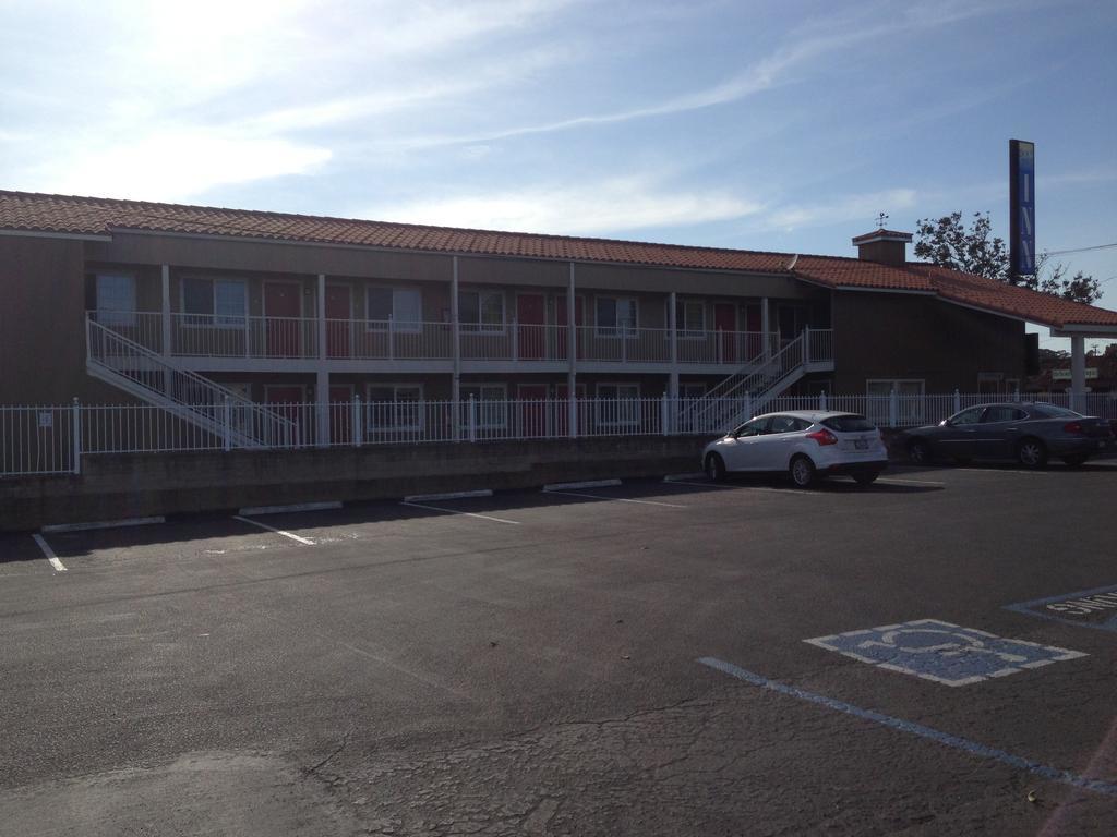 Beachway Inn Arroyo Grande Kültér fotó