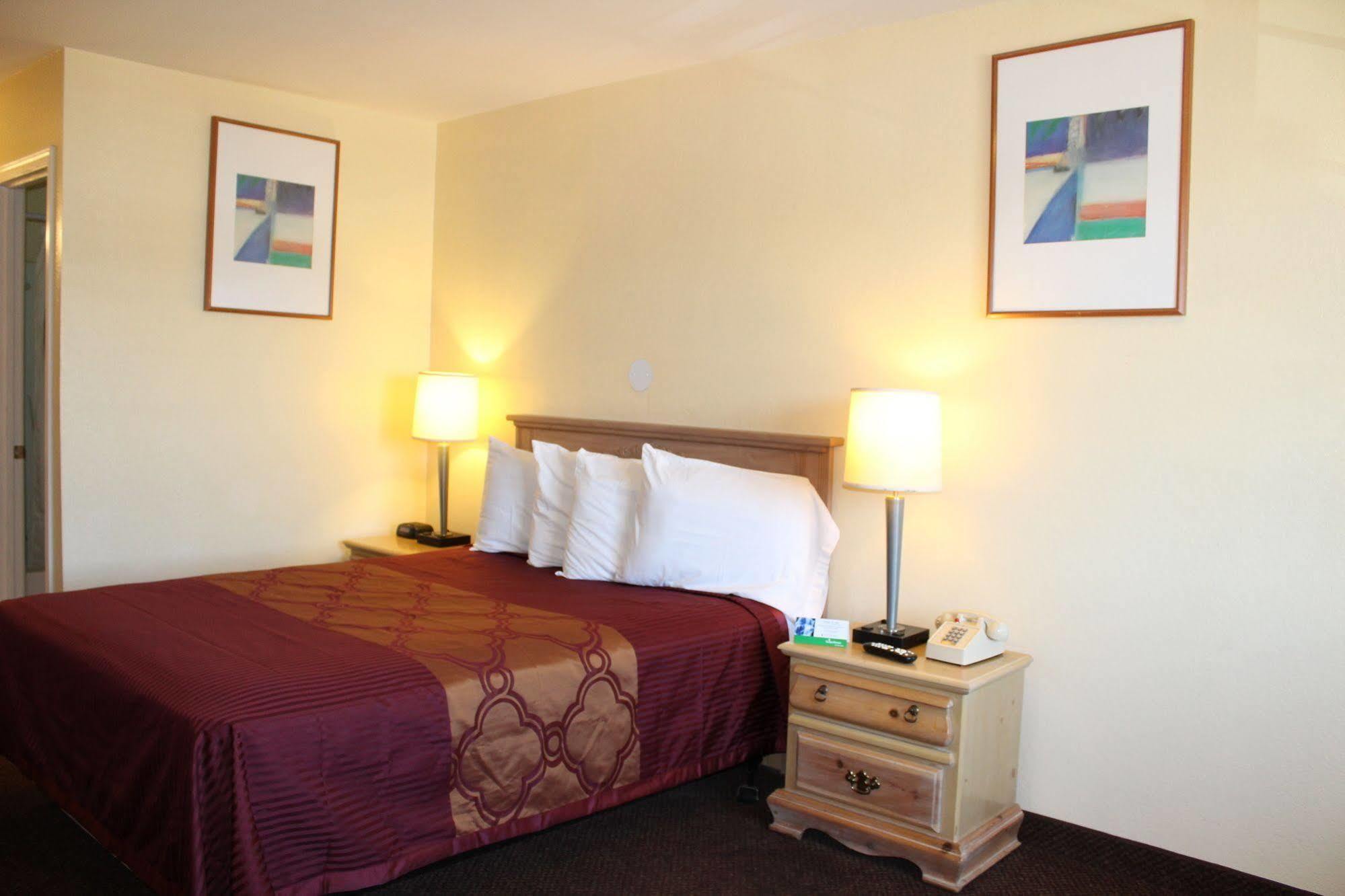 Beachway Inn Arroyo Grande Kültér fotó
